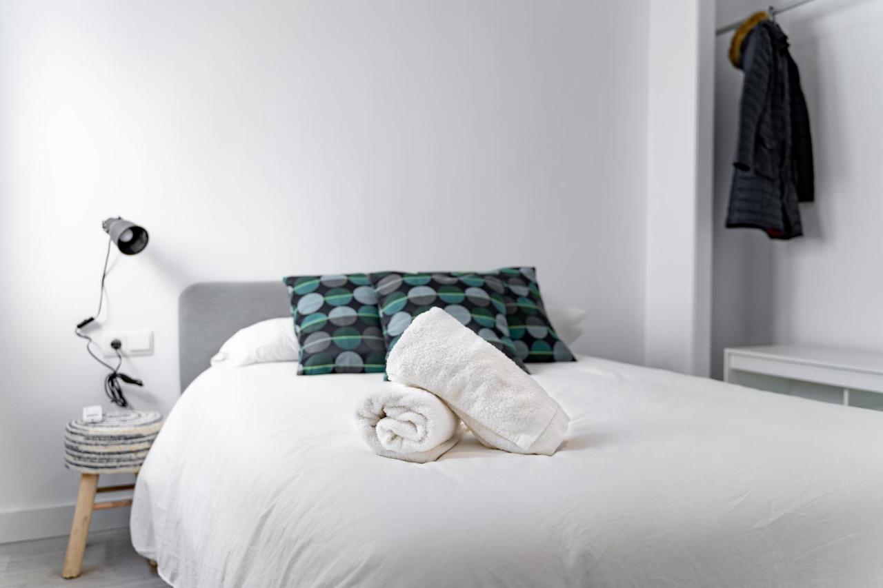 Apartamentos Gav รอนดา ภายนอก รูปภาพ