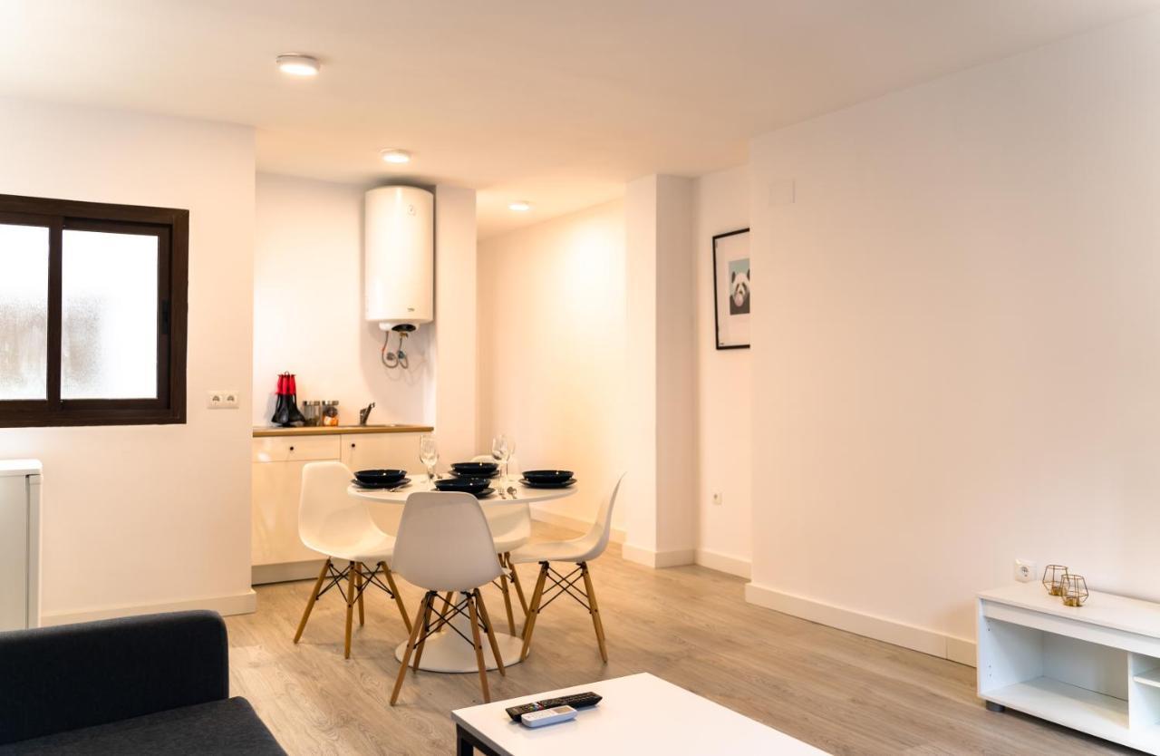 Apartamentos Gav รอนดา ภายนอก รูปภาพ