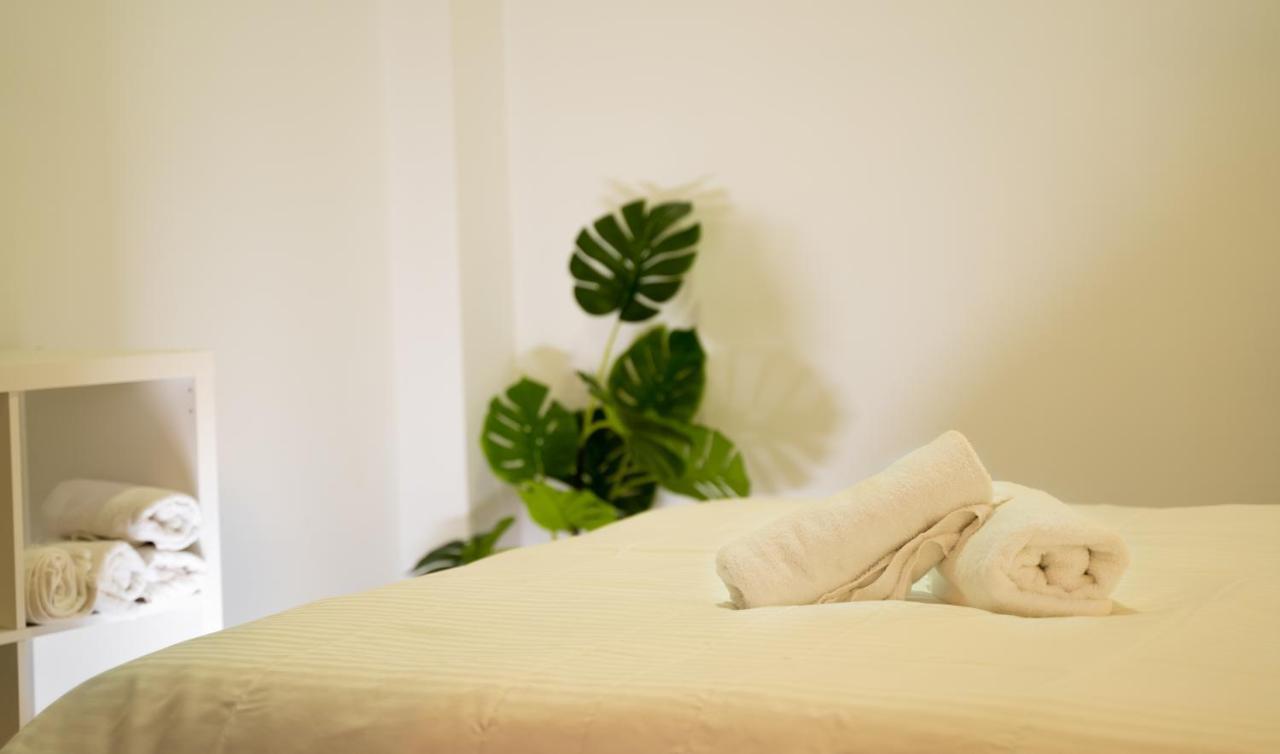 Apartamentos Gav รอนดา ภายนอก รูปภาพ